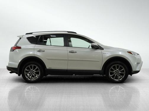 2017 Toyota RAV4 Hybrid Limited
