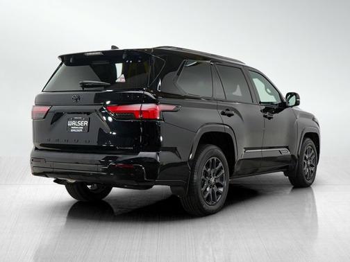 2025 Toyota Sequoia Platinum