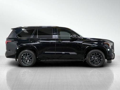 2025 Toyota Sequoia Platinum