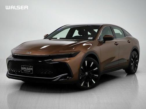 2025 Toyota Crown Platinum