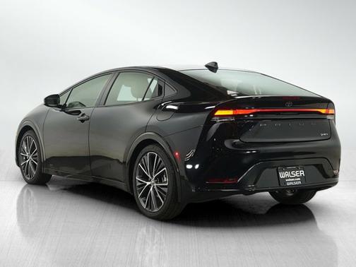 2023 Toyota Prius XLE