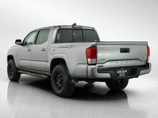 2016 Toyota Tacoma SR