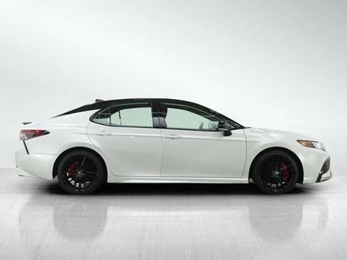 Ice Cap 2024 Toyota Camry XSE