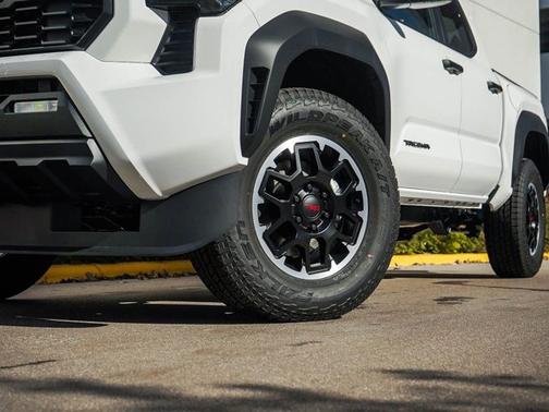 2025 Toyota Tacoma TRD Off Road