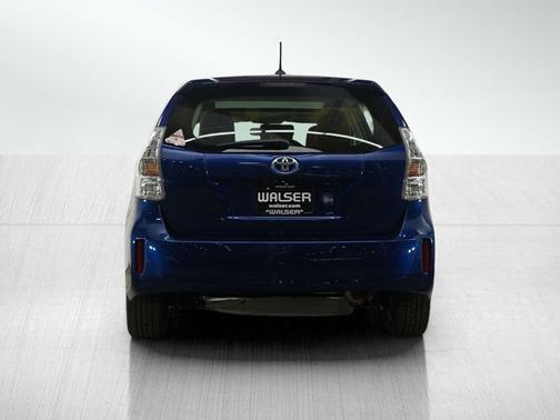 2014 Toyota Prius v Three