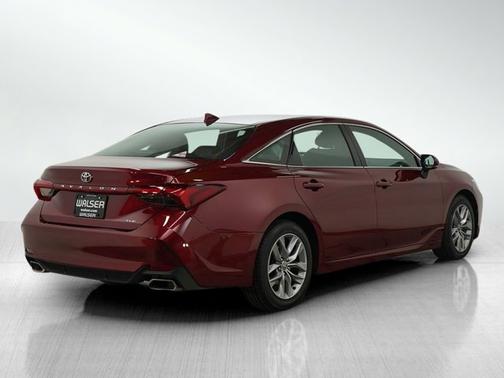 2022 Toyota Avalon XLE