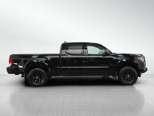 Black 2017 Toyota Tacoma SR5