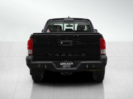 Black 2017 Toyota Tacoma SR5