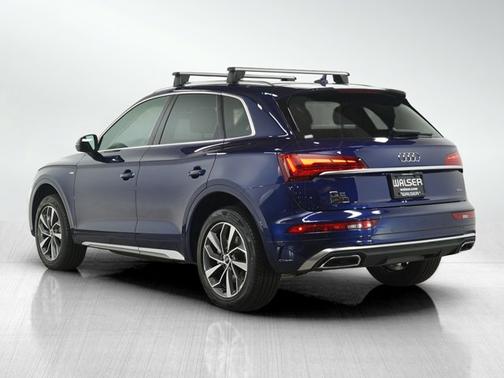 2022 Audi Q5 S line Premium Plus