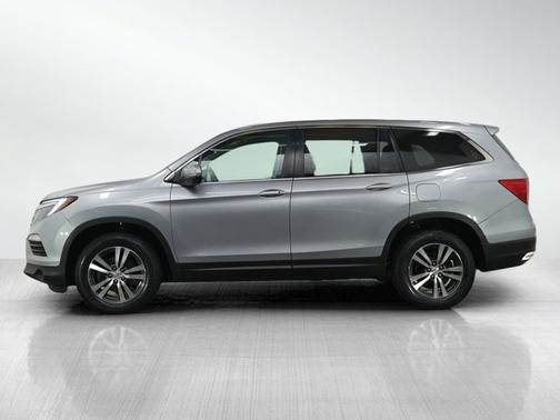 Lunar Silver Metallic 2018 Honda Pilot EX-L