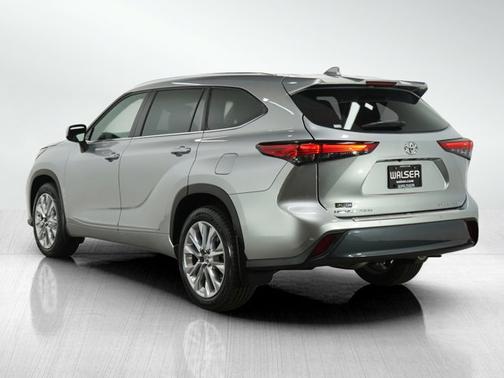 2022 Toyota Highlander Limited