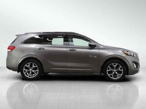 2017 Kia Sorento SX V6