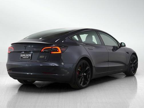 2023 Tesla Model 3 Performance