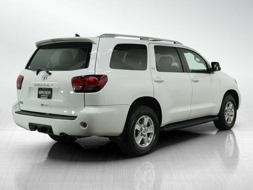 2019 Toyota Sequoia SR5