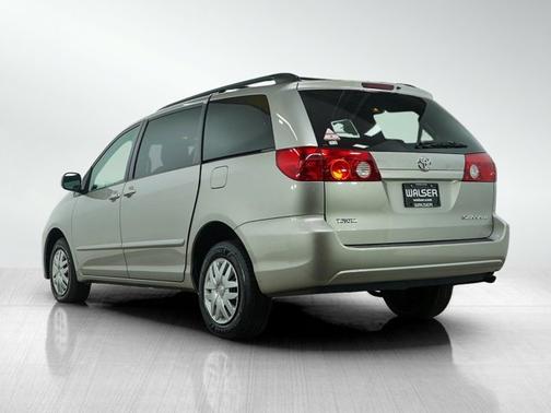 2006 Toyota Sienna LE