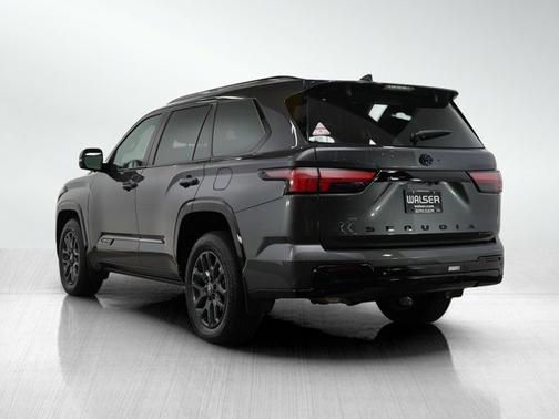 2025 Toyota Sequoia Platinum