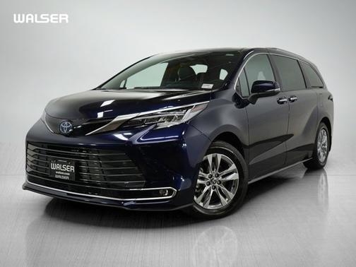 2025 Toyota Sienna Limited