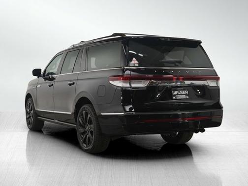 2022 Lincoln Navigator L Reserve