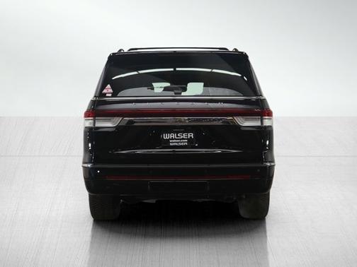 2022 Lincoln Navigator L Reserve
