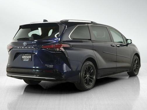 Blueprint 2022 Toyota Sienna Platinum