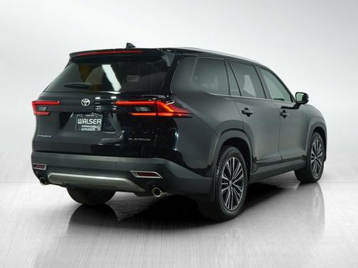 2024 Toyota Grand Highlander Hybrid MAX Platinum