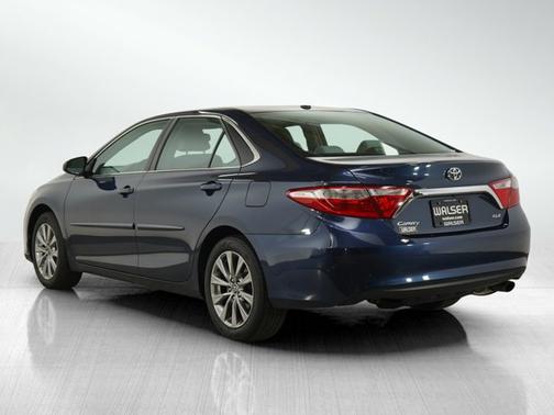 2016 Toyota Camry XLE