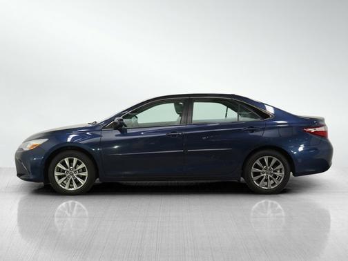 2016 Toyota Camry XLE