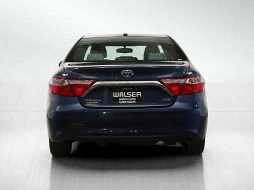 2016 Toyota Camry XLE