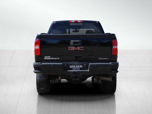 2016 GMC Sierra 2500 Denali