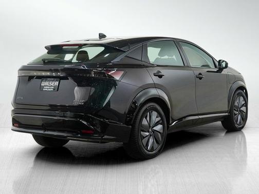 Northern Lights Metallic 2023 Nissan ARIYA EVOLVE+