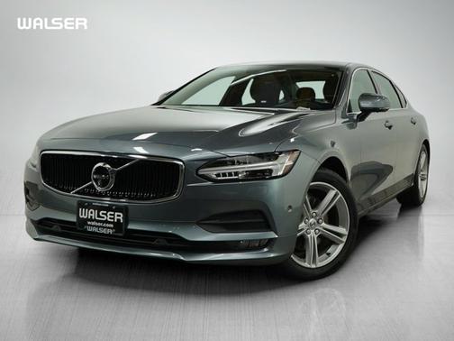 2018 Volvo S90 T5 Momentum