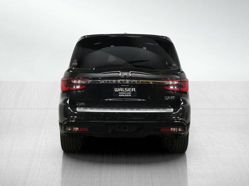2018 INFINITI QX80 Base