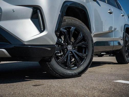 2024 Toyota RAV4 Hybrid Hybrid XSE