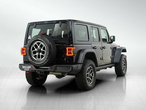 Black Clearcoat 2025 Jeep Wrangler Rubicon