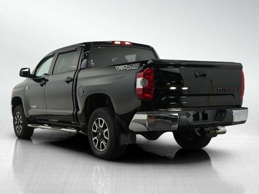 2014 Toyota Tundra SR5