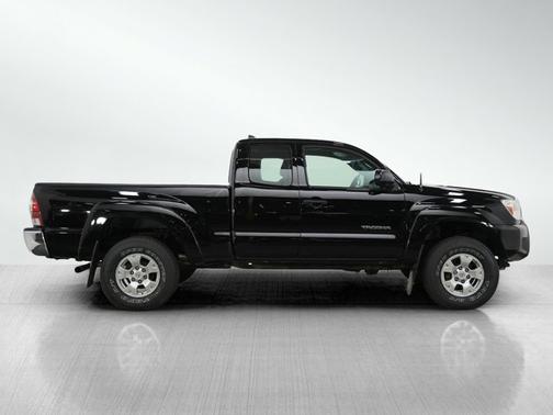 2015 Toyota Tacoma Base