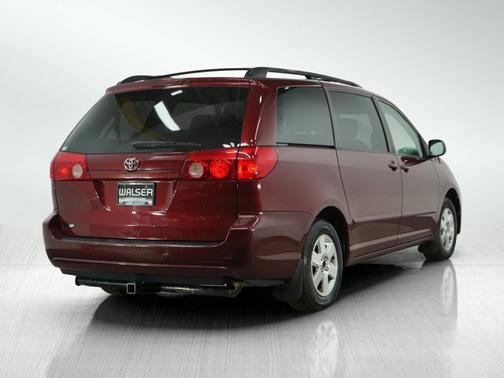 2008 Toyota Sienna LE