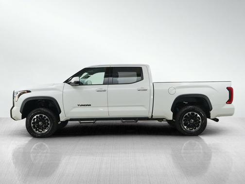 White 2022 Toyota Tundra SR5