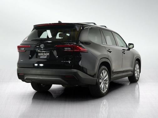 Midnight Black Metallic 2024 Toyota Grand Highlander Platinum
