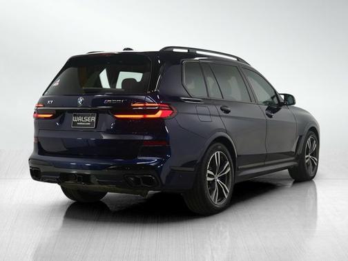 2024 BMW X7 M60i