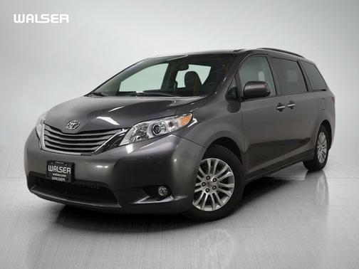 2015 Toyota Sienna XLE