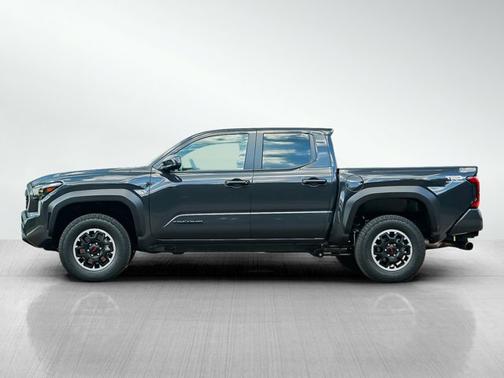 2025 Toyota Tacoma Base