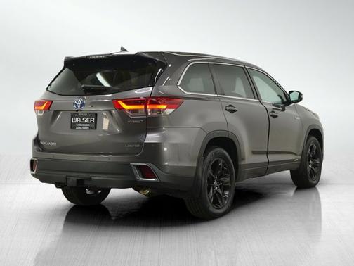 Predawn Gray Mica 2019 Toyota Highlander Hybrid Limited Platinum