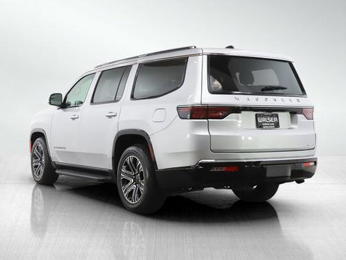 Silver Zynith 2024 Jeep Wagoneer Series II