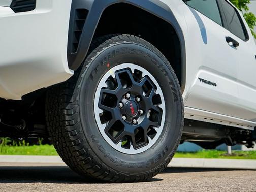2025 Toyota Tacoma Base