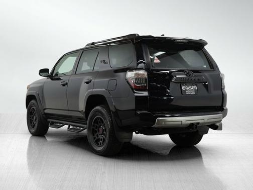 2023 Toyota 4Runner TRD Off Road