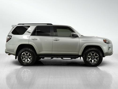 2023 Toyota 4Runner TRD Off Road
