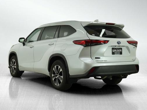 2023 Toyota Highlander Hybrid Hybrid XLE