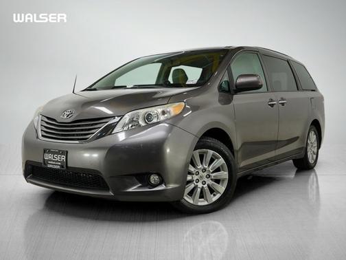 2014 Toyota Sienna XLE