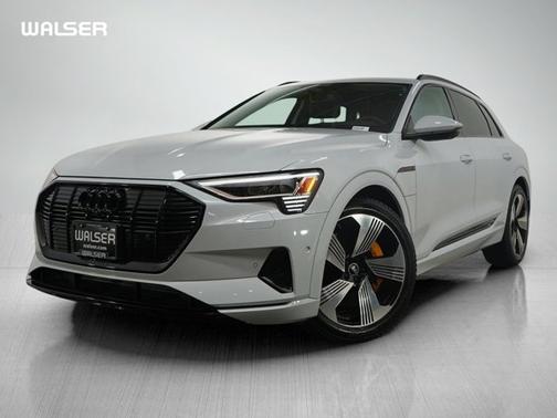 2023 Audi e-tron Premium Plus